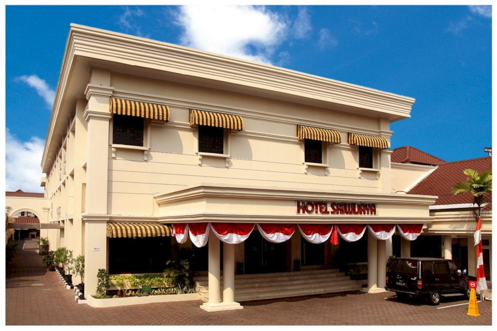 Capital O 534 Sriwijaya Hotel จาการ์ตา ภายนอก รูปภาพ