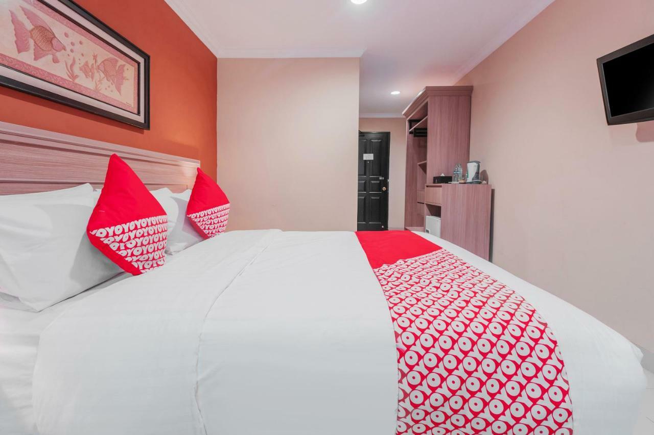 Capital O 534 Sriwijaya Hotel จาการ์ตา ภายนอก รูปภาพ
