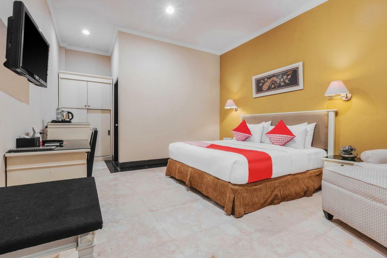 Capital O 534 Sriwijaya Hotel จาการ์ตา ภายนอก รูปภาพ