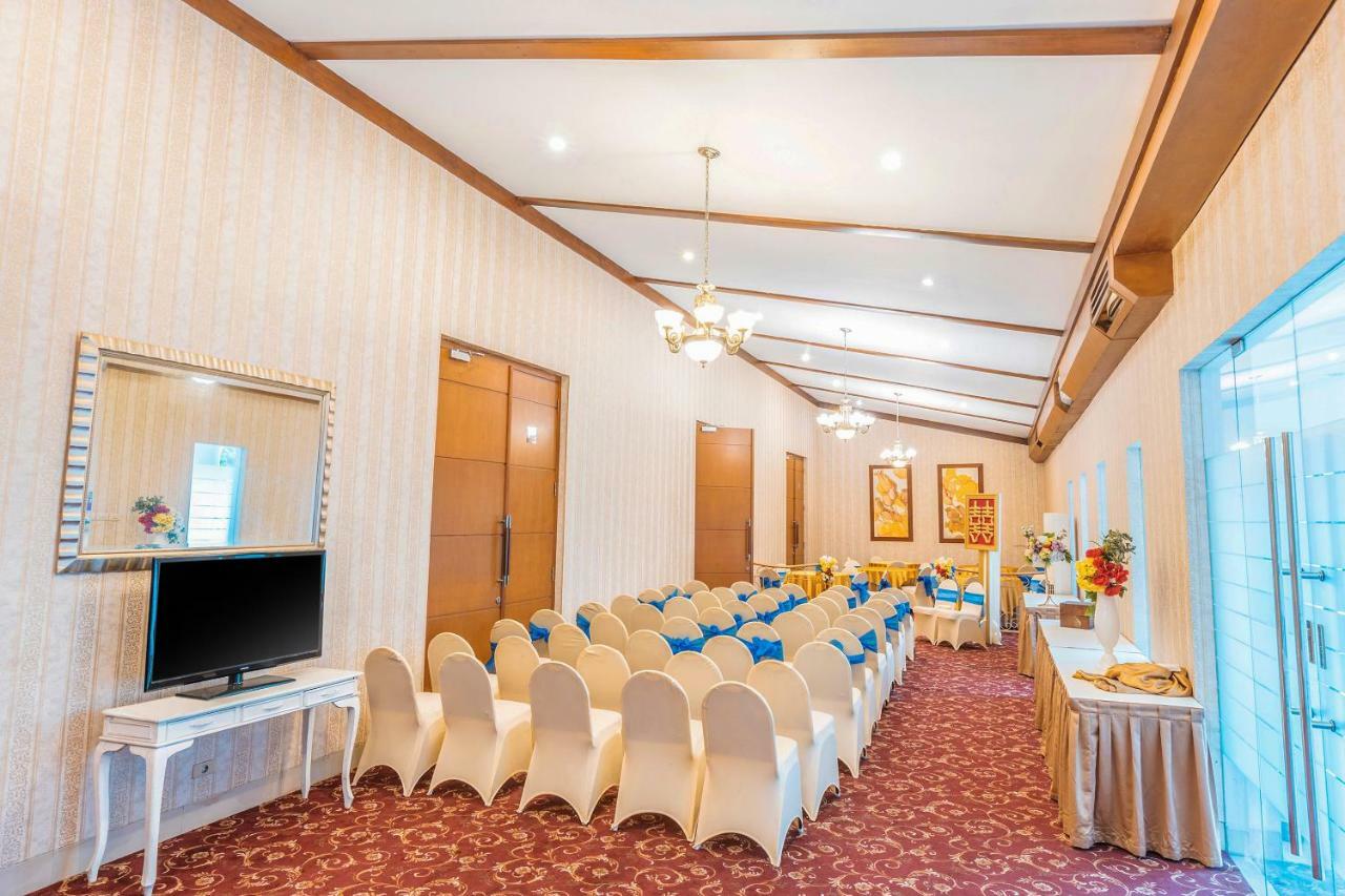 Capital O 534 Sriwijaya Hotel จาการ์ตา ภายนอก รูปภาพ